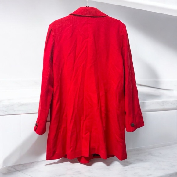 Liz Claiborne Red Trench Coat with Notched Lapel and Wool Blend - Picture 6 of 6